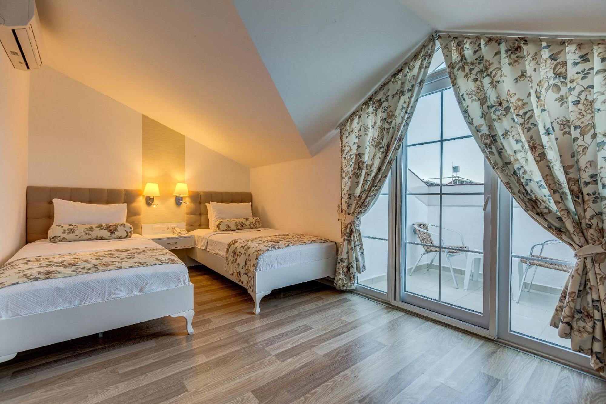 Monta Verde Hotel & Villas Олудениз Экстерьер фото