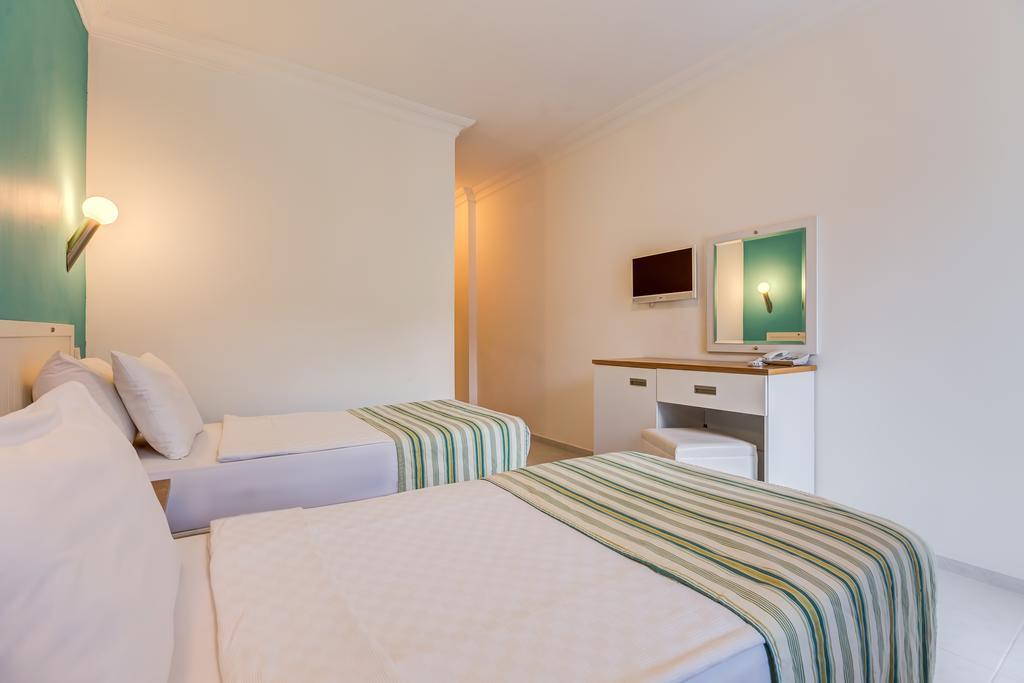 Monta Verde Hotel & Villas Олудениз Экстерьер фото